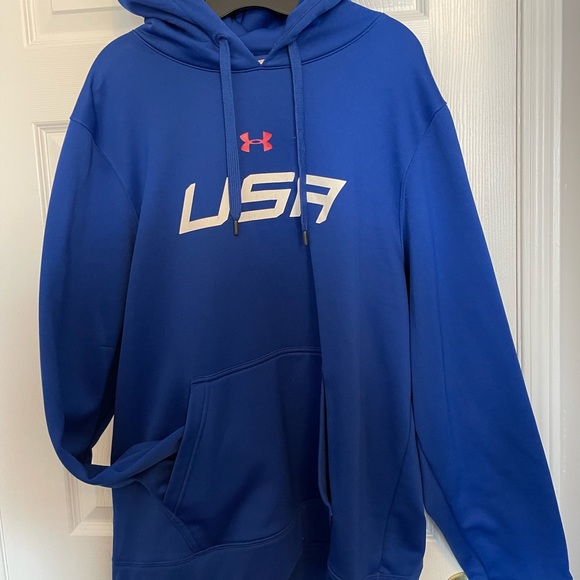 EXCLUSIVE USA UNDER ARMOUR Pull Over Hoodie - Picture 1 of 3